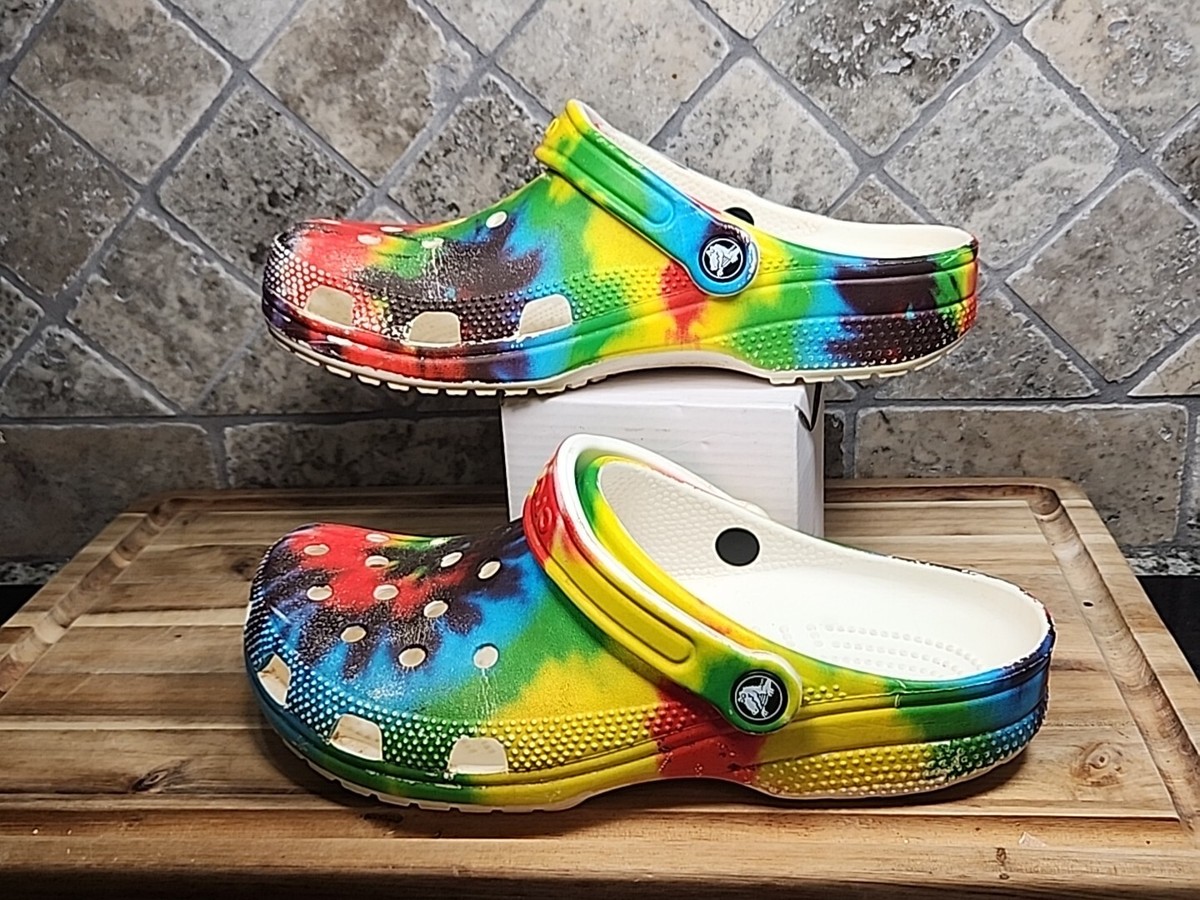 Crocs Baya Classic Tie Dye Unisex Clogs Slip On Shoes  display picture 2