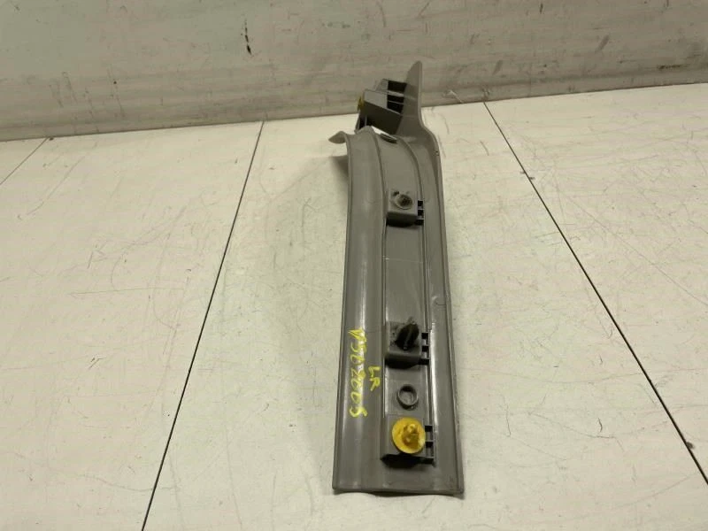 VOLVO V50 T5 2005 PLACA UMBRAL PUERTA CONDUCTOR TRASERA IZQUIERDA FÁBRICA Foto 4 de 4