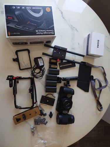 BlackMagic Pocket Cinema Camera 4K + Lens ,  Full Cage and Extras