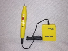Hobby Lobby Easy Marker Diamond Tip Engraver with Belt Clip Battery Pack Yellow