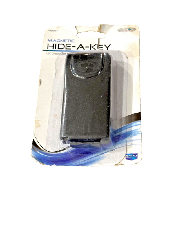 Magnetic Hide‑A‑Key Spare Key Holder – New on Card”