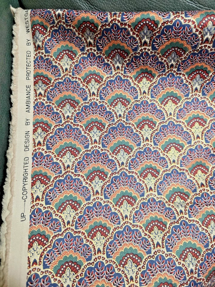  Scalloped Art Deco Gold Print Fabric Vintage 3.75 Yards X 55 Inches Ambiance - Image 4 of 4