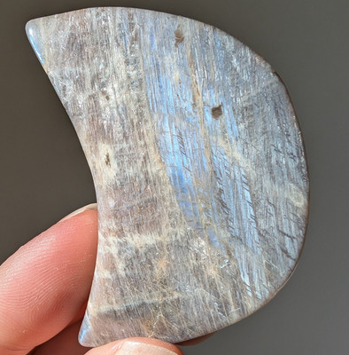 Moonstone Moon Carving Blue Flash Crystal Chakra Gemstone Reiki Mineral Nice!