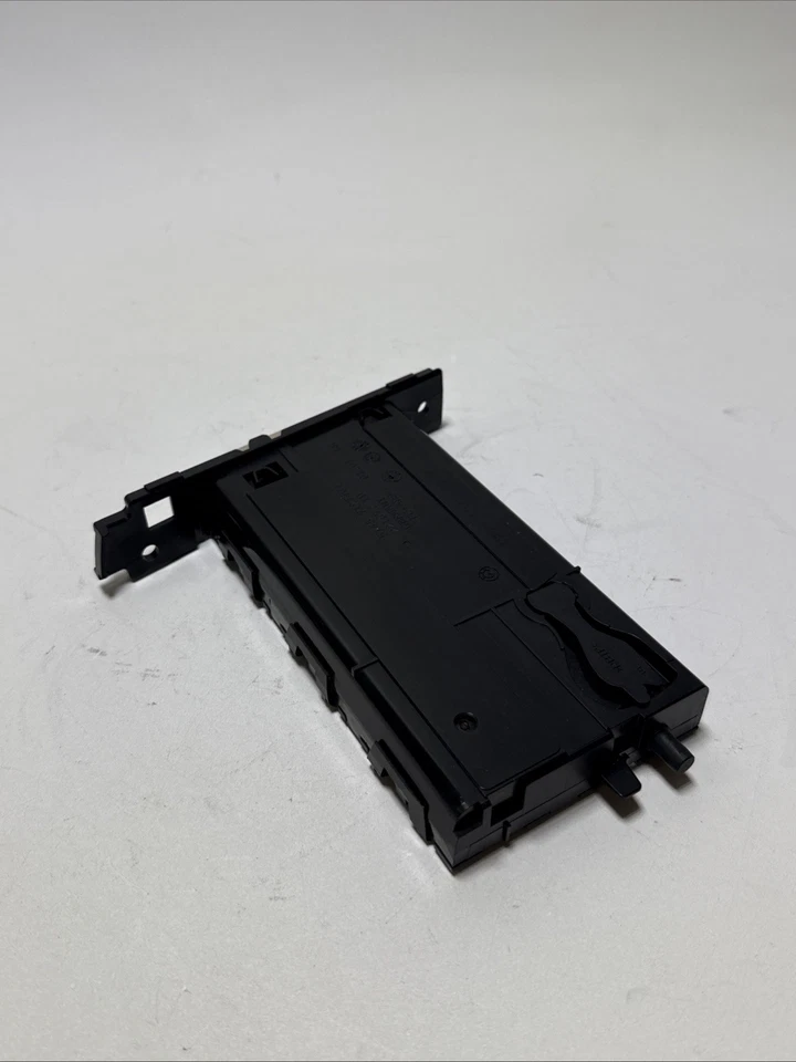 BMW 335i E90 E91 E92 E92 2007-2013 tablero delantero derecho portavasos bandeja OEM Foto 2 de 4