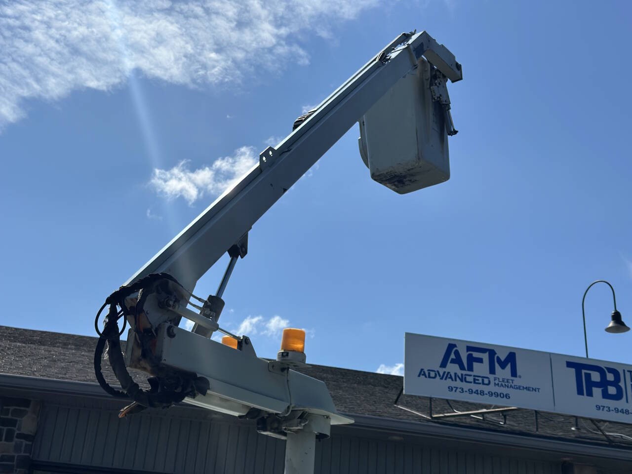 1997 Ford F-Super Duty 4X2 2dr Regular Cab thumbnail 21