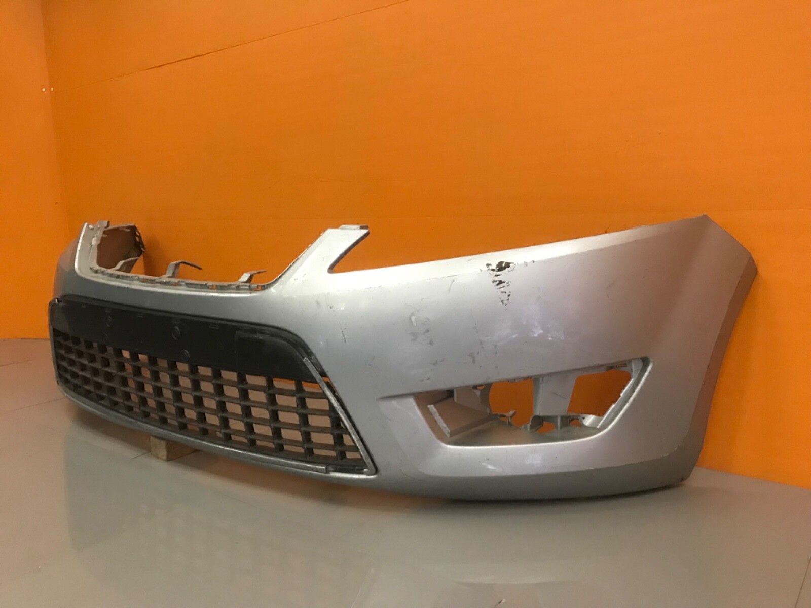 +Ford mondeo 2008-11 genuine FRONT BUMPER each - Image 4
