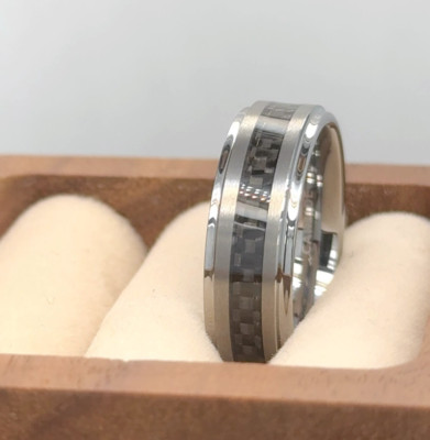 Engagement Ring for Men Women Silver Tungsten Ring with Black Carbon Fiber Inlay