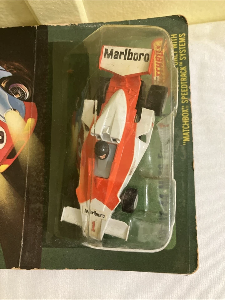 MATCHBOX Speedtrack Slot Car INDY F1 Marlboro M-26 NEW VINTAGE 1979 - Image 2 of 4