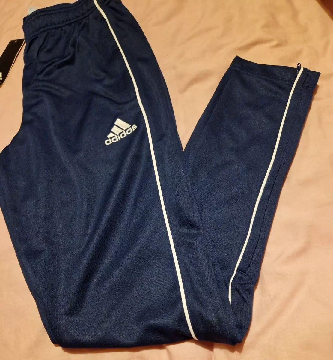 Cv3988 adidas store