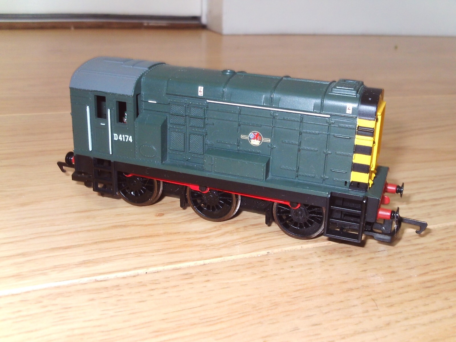 DCC Fitted D4174 Shunter for Hornby OO Gauge Train Sets eBay