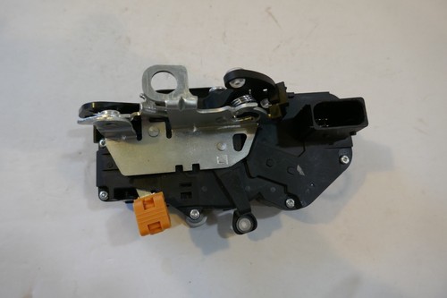 Door Lock Actuator Latch Front Left for 07-09 GMC Sierra Chevy Silverado 931-303
