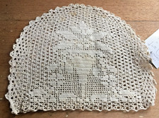 Hand Crochet Lace Tea Cover Cosy Ecru / Beige