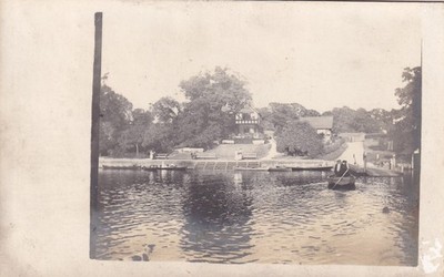 Eccleston Fähre in der Nähe von Chester, Cheshire ~ unbespielt