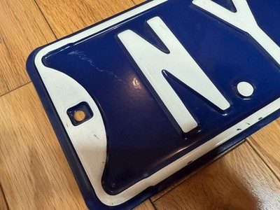 Official MLB New York Yankees Ave. Steel Sign 36x6 Blue & White