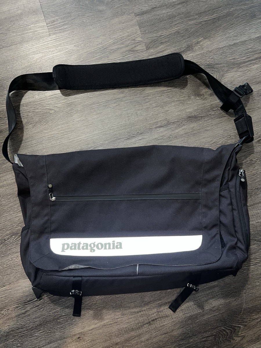 patagonia critical mass laptop messenger bag Patagonia Critical Mass Laptop Courier Messenger Large Bag Black 5