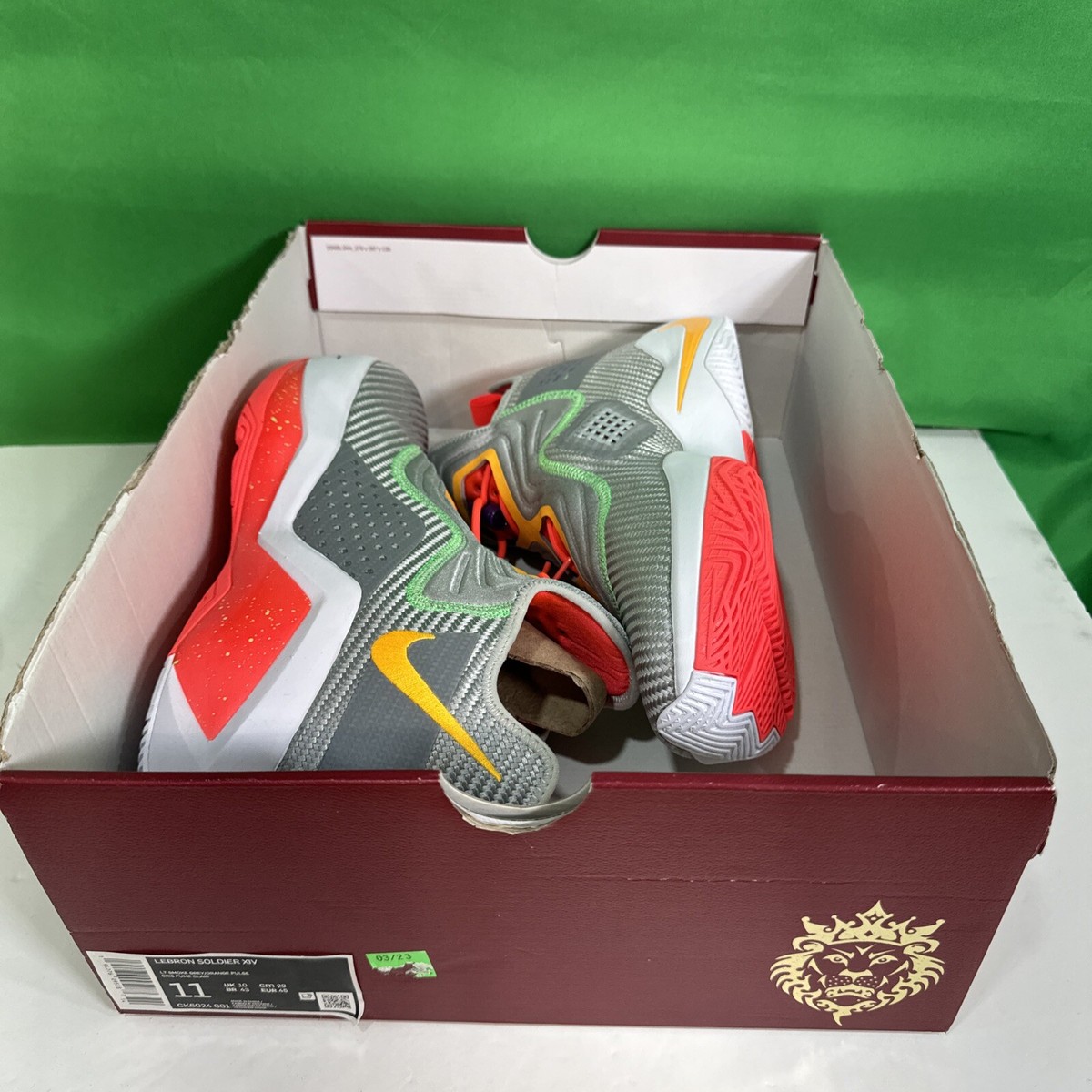 Nike Lebron Soldier XIV,Men