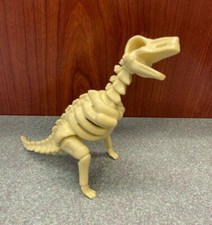 Dinosaur Skeleton Fossil 6