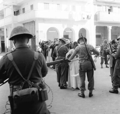 Suez Crisis 1956 - Troops assisted by CID officers Cyprus search A- Old Photo