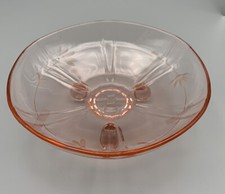 Alte Glasschale mit Schliff; Leicht rosa; D17cm, 5cm hoch