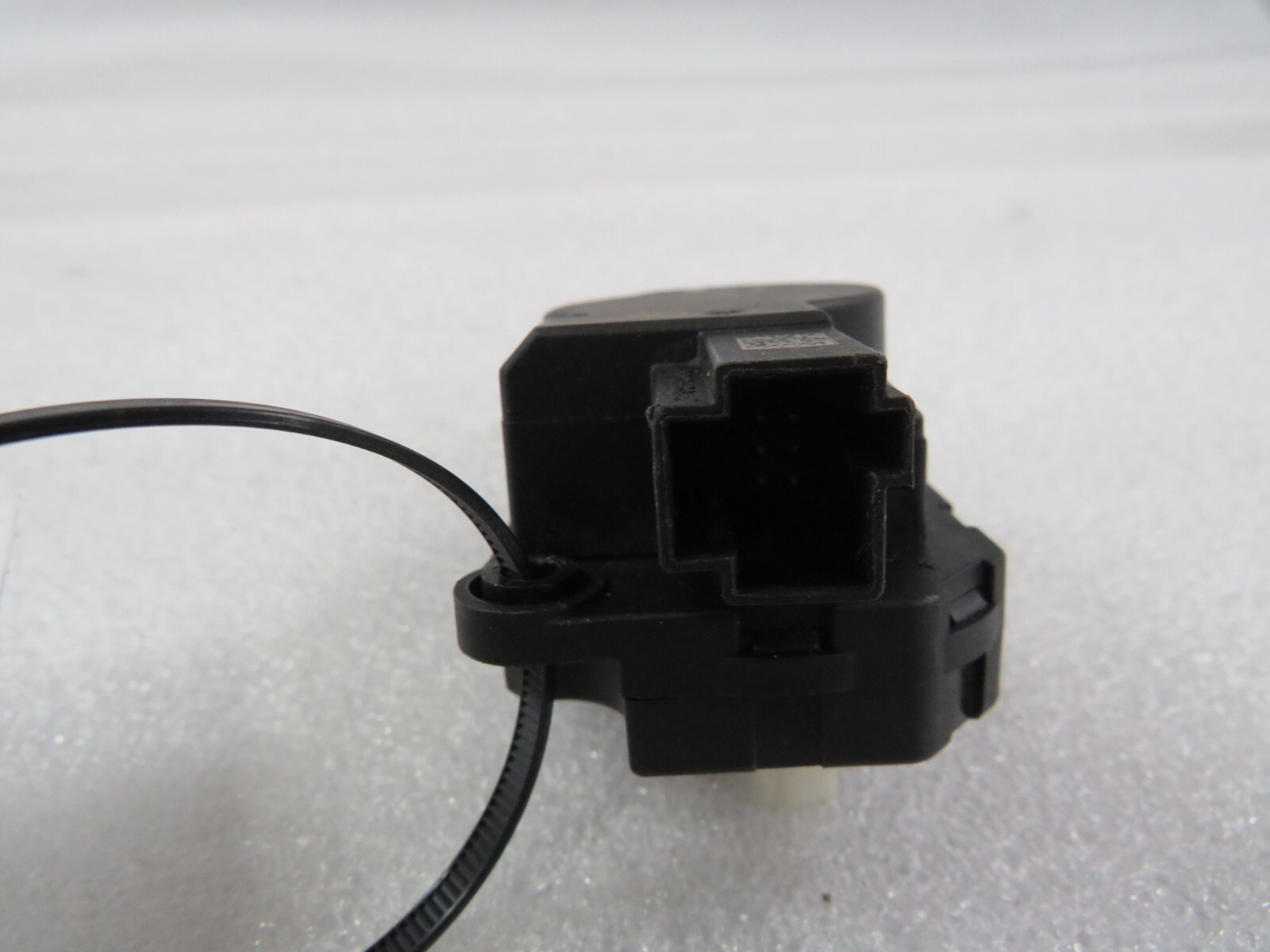 Ferrari 458, 488, California, FF, Actuator, Used, P/N 82047500