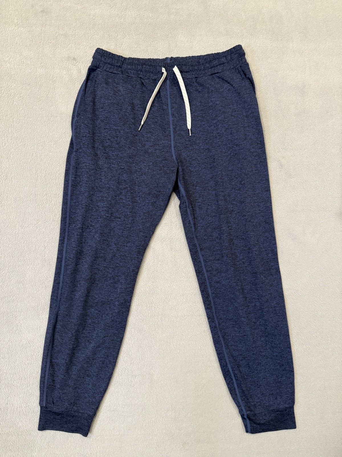 Vuori Performance Drawstring DreamKnit Jogger Pan… - image 1