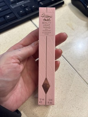CHARLOTTE TILBURY Beauty Light Wand Pillow Talk 0.40oz. Highlighter NIB MSRP 44$