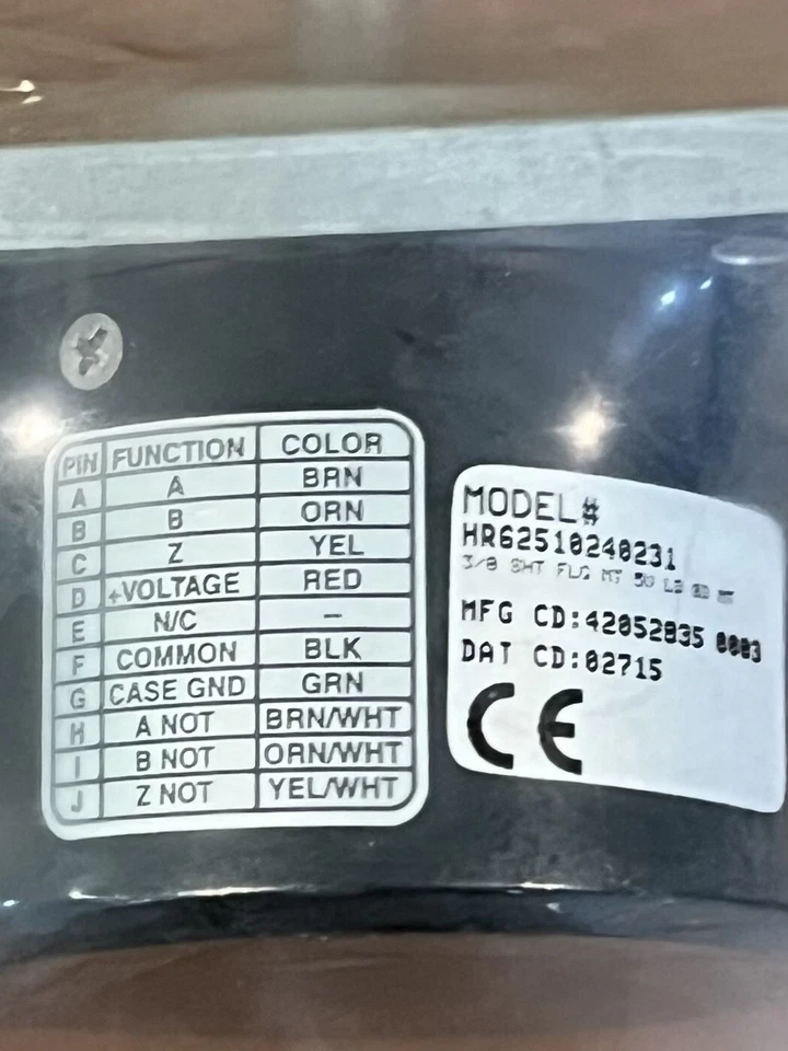 DYNAPAR Encoder HR62510240231 Series HR525-HR625 Incremental Shafted - Image 3 of 4