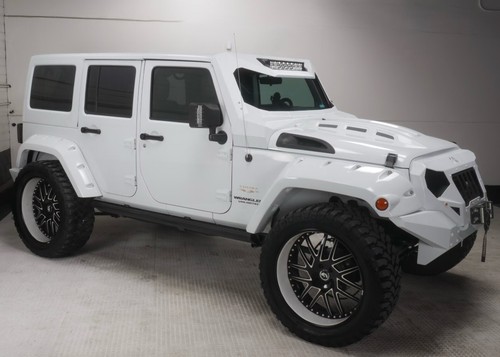 2011 Jeep Wrangler SAHARA