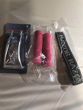 Scooter RAZOR Black Shoulder Strap / New Pink Grips / A Deck Style Wheelie bar.
