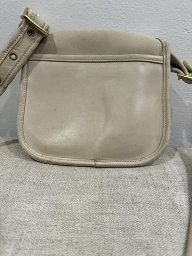 Vtg COACH LEGACY Small Flap Crossbody 9965 Bone (Read Description) - Picture 4 of 12