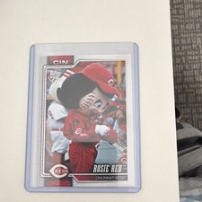 Topps Series 1 - Rosie Red Cincinnati Reds #M-6 Mascots Insert MLB Card