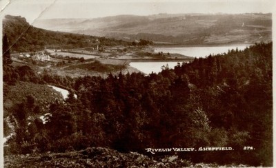 Echt Foto Postkarte Rivelin Valley mit Blick auf Stausee Dämme Sheffield RPPC
