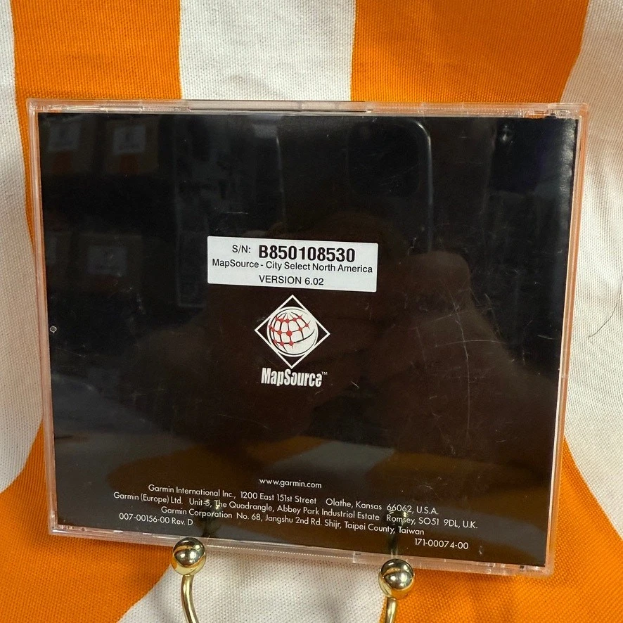 Garmin MapSource City Select North America v6 GPS Update Software CD-ROM - Image 2 of 4