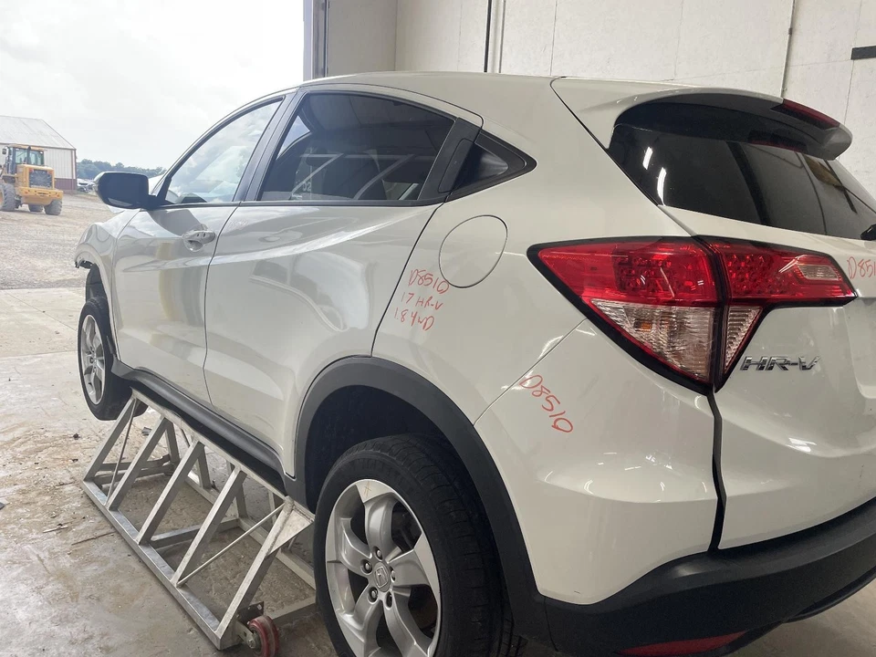 Conjunto de luz trasera izquierda usado se adapta a: Honda Hr-v 2017 cuarto montado izquierdo grado A Foto 3 de 4