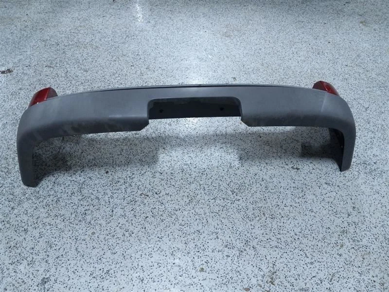 Conjunto de parachoques trasero Ford Explorer 19334 2006-2007 Foto 3 de 4