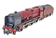 Dapol D034 OO Gauge 4-6-0 Diecast Red Color Parallel Scot 6127 Tested Runner Box