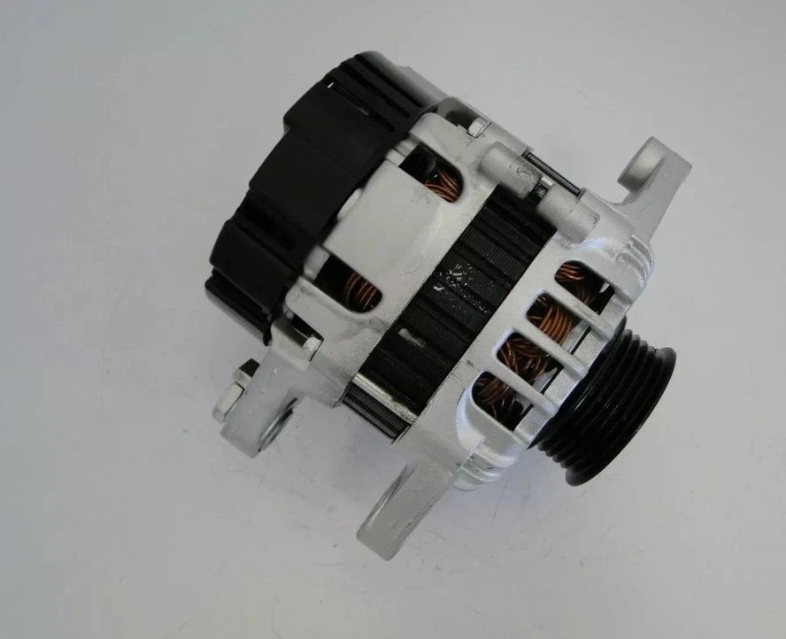 NEW Genuine ALTERNATOR For HYUNDAI i10 I II i20 I 1.2 37300-03300 37300-03310 - Image 2 of 4