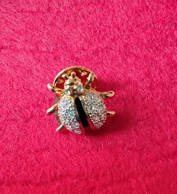 PIN Käfer Ballou Reg' D goldfarben / Strasssteine/ Emaillie vintage