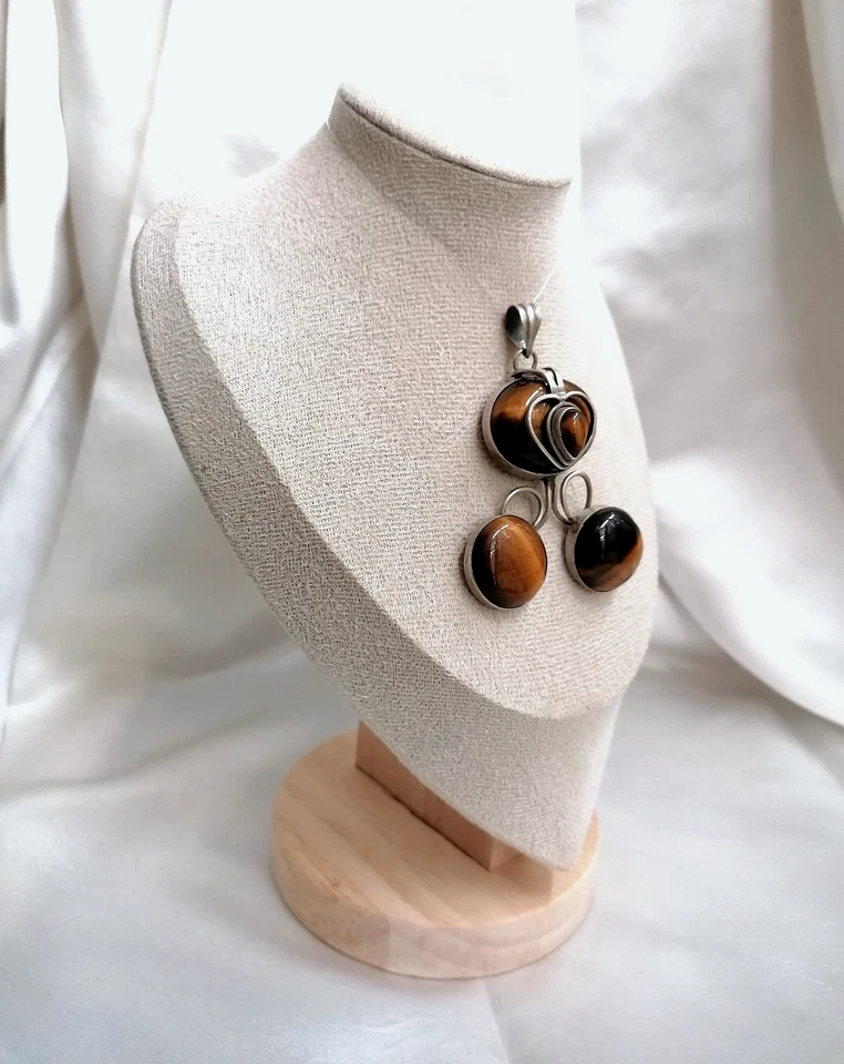 SPETTACOLARE GRANDE CIONDOLO IN ARGENTO 925 CON 4 OCCHIO DI TIGRE CABOCHON. - Immagine 4 di 4