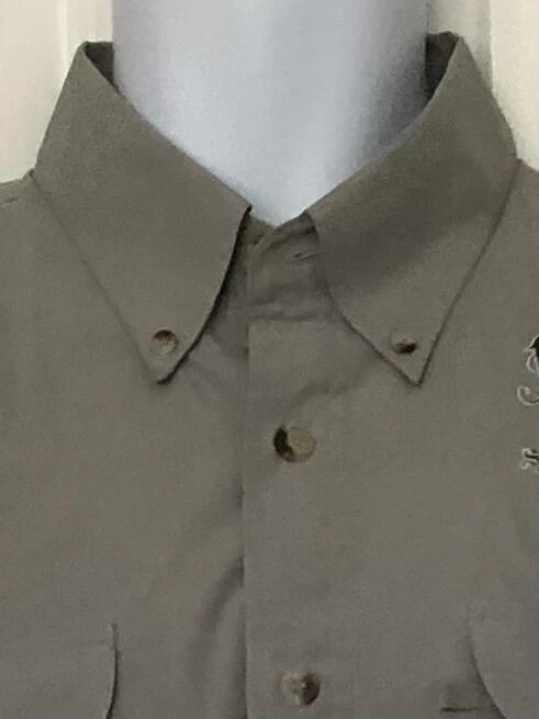 TIGER HILL NWOT Gray Vented Fishing Shirt Short Sleeve S