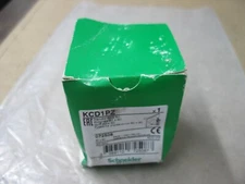 NIB SCHNEIDER KCD1PZ ROTARY DISCONNECT HANDLE P9773