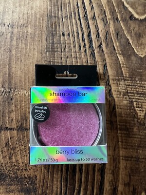 BODY & EARTH SOLID SHAMPOO BAR = Berry Bliss 50gm IN REISEDOSE