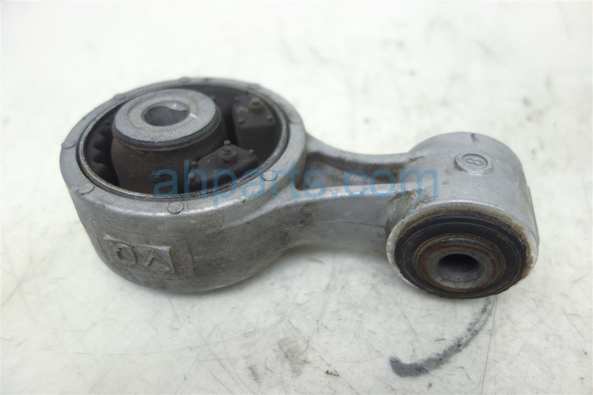 20072012 Nissan Altima 3.5L Auto Trans Engine Torque Rod Mount 11350