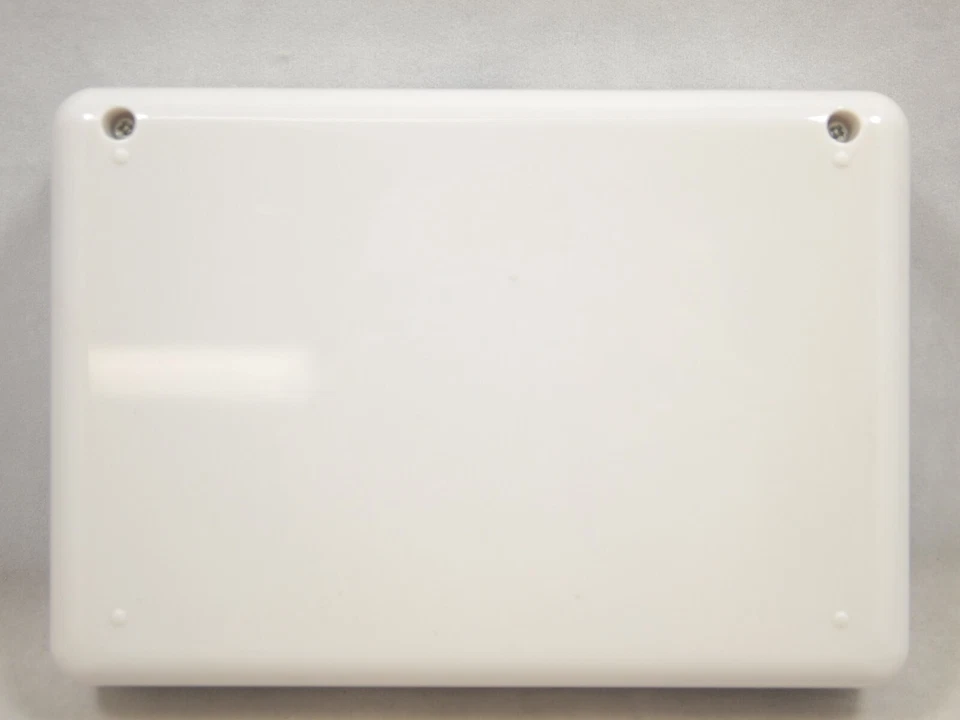 Nintendo DS Lite Hard Shell Console Carry Case White Intec - fits 6 games too! - Image 2 of 4