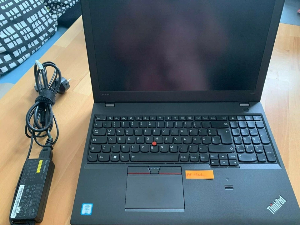 Lenovo ThinkPad T560 · i5-6300U · 8GB · 512GB, Foto 1 von 5