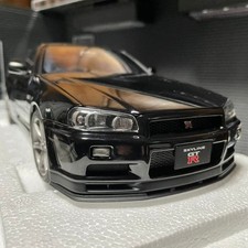 Autoart 1/18 Nissan Skyline GT-R R34 V-SPEC II Model Car High Quality