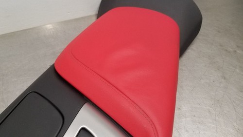 14 CHEVY CORVETTE C7 2LT AT FRONT FLOOR CENTER CONSOLE RED AND BLACK - Picture 7 of 12