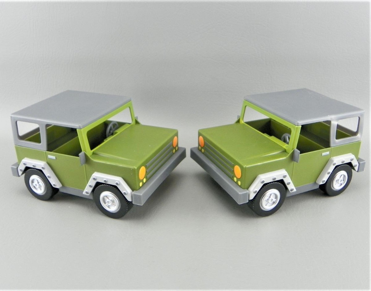 ROBLOX Apocalypse Rising Green Army Military Jeep Vehicle Lot (2