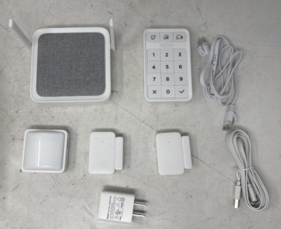 Roku Smart Home 5-Piece Monitoring System Bundle Wi-Fi-Enabled Indoor (USED)