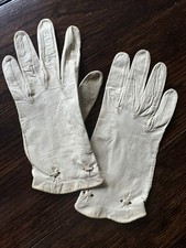 Christian Dior Calfskin Cream Gloves